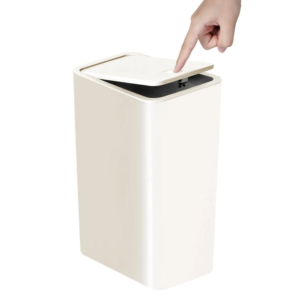 Poubelle de Salle de Bain et Toilettes – Couvercle à Pression